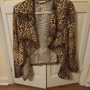 Lightweight leopard print jacket